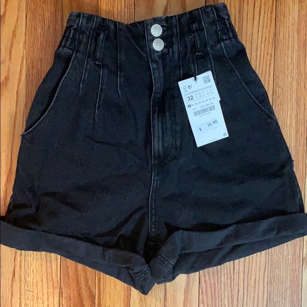 Zara high rise shorts